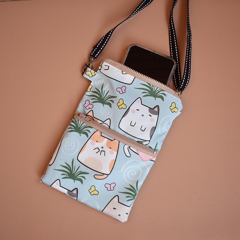 Crossbody cell phone bag_Fat Cat - กระเป๋าแมสเซนเจอร์ - ไนลอน สีเขียว