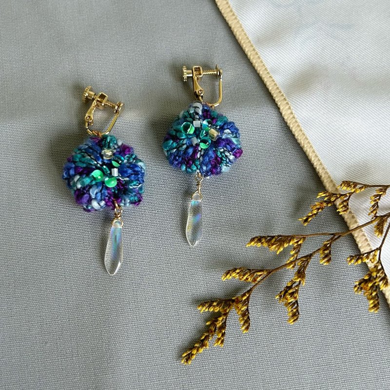 Earrings - Galaxy by the Palace Lake - Braided earrings (ear needles/ Clip-On) - Earrings & Clip-ons - Other Materials Blue