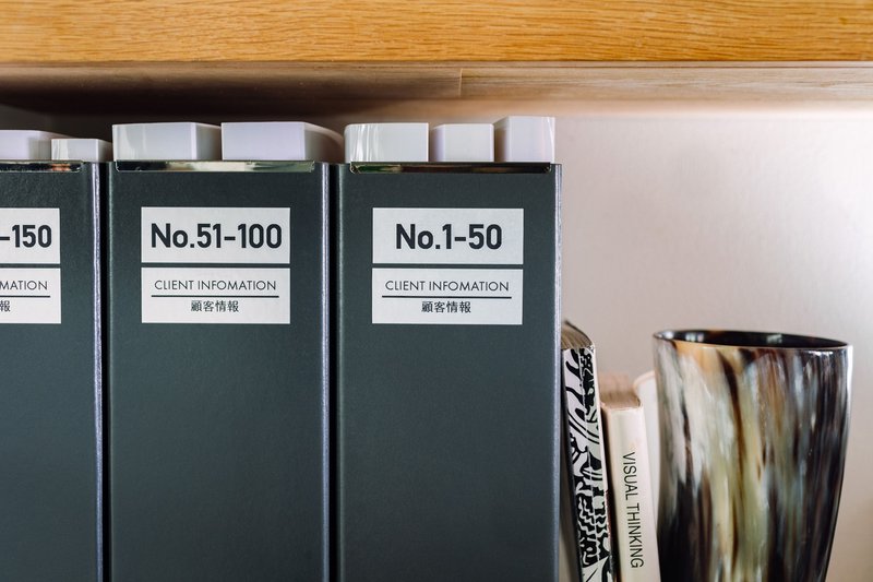 Brother TZe-241 護貝標籤帶 ( 18mm 白底黑字 ) - 其他 - 紙 白色