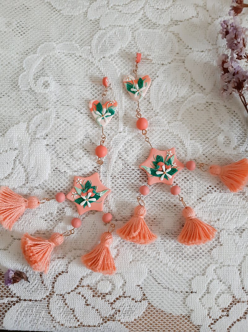 Handmade polymer clay earrings , Orange earrings , Statement earrings , Flowers - Earrings & Clip-ons - Pottery Orange