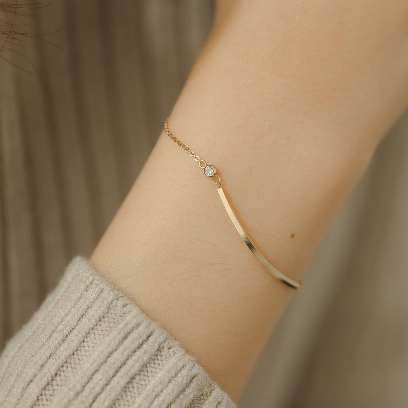 Curved single diamond bracelet medical steel gold plated single diamond bracelet can be worn in the shower - สร้อยข้อมือ - สแตนเลส สีทอง