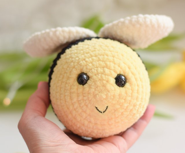 bee plush, chubby bee plush toy, bumblebee gifts