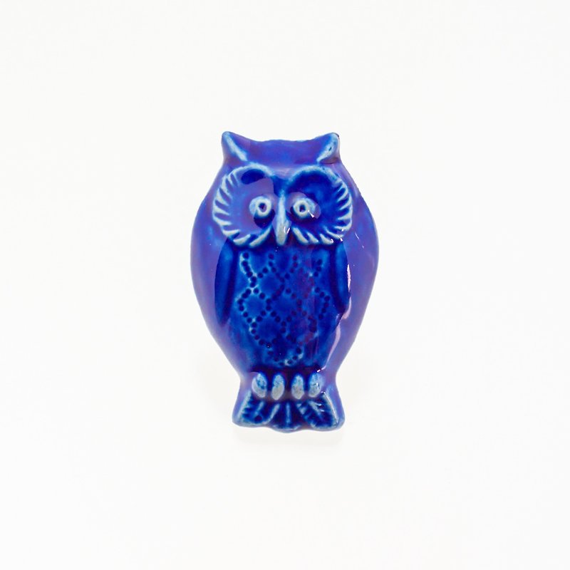 ceramics brooch owl cobalt blue - เข็มกลัด - ดินเผา สีน้ำเงิน