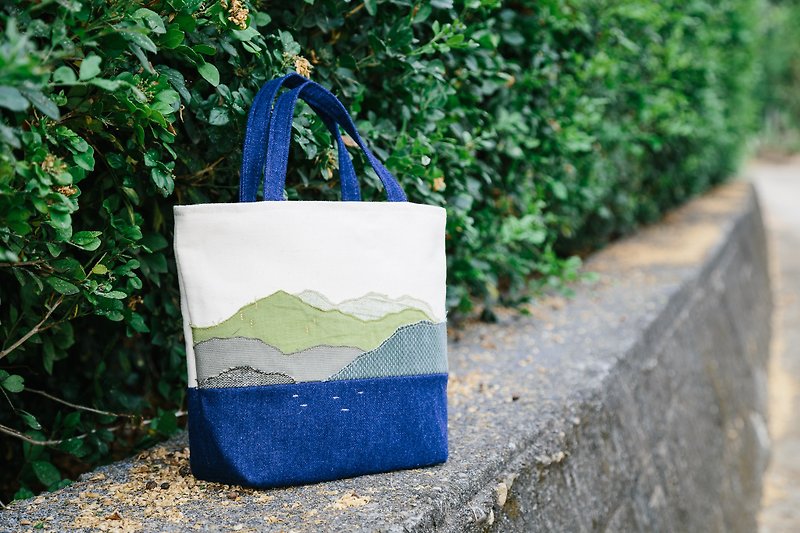 A day in the mountains and sea-sunrise and sunset-small handbag - Handbags & Totes - Cotton & Hemp Blue