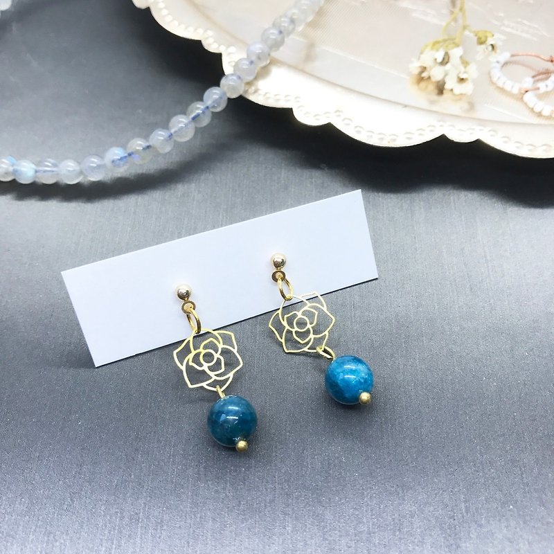 Brass piece rose blue crystal earrings jewelry - Earrings & Clip-ons - Gemstone Blue