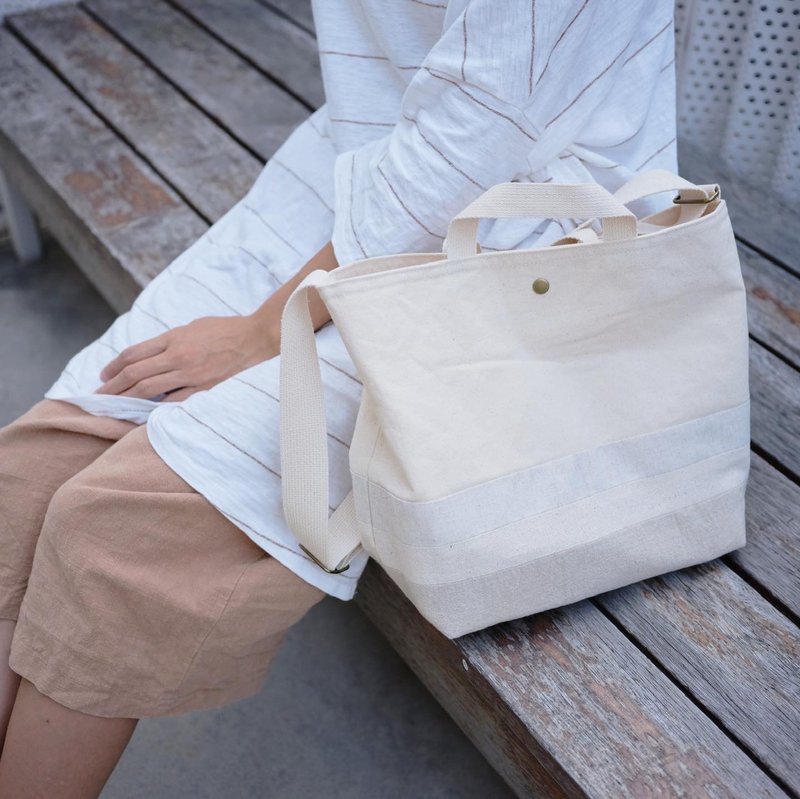 Primary Color | Cotton and Linen Splicing Three-layer Earth Tote Bag-First Layer White - Messenger Bags & Sling Bags - Cotton & Hemp Khaki