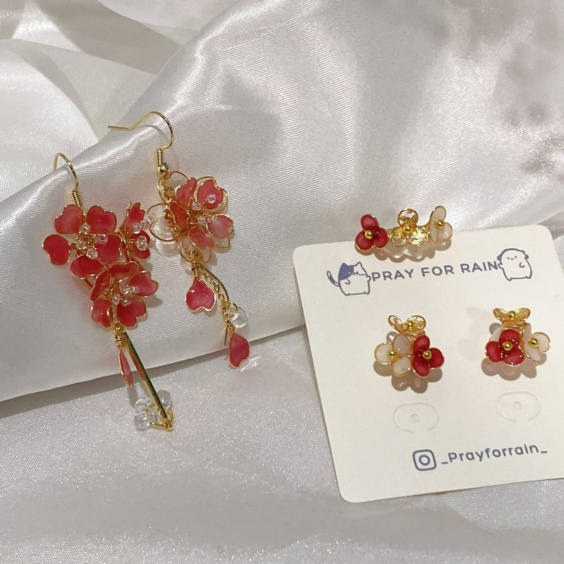 春櫻飄花 / 手作水晶花飾品 - 耳環/耳夾/耳骨夾 - 樹脂 