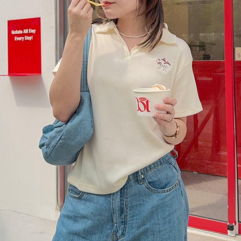 刺繡 Polo Cropped : Eggshell - 女 T 恤 - 其他材質 白色