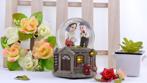 JARLL 讚爾藝術 兩小無猜 玫瑰之約 水晶球音樂盒 情人節禮物 新婚禮物