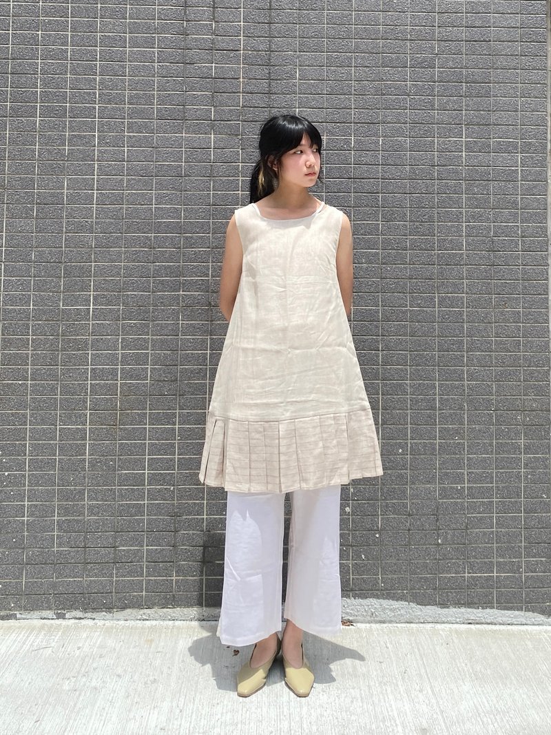 下襬箱褶拼接背心 - 背心/無袖上衣 - 棉．麻 卡其色