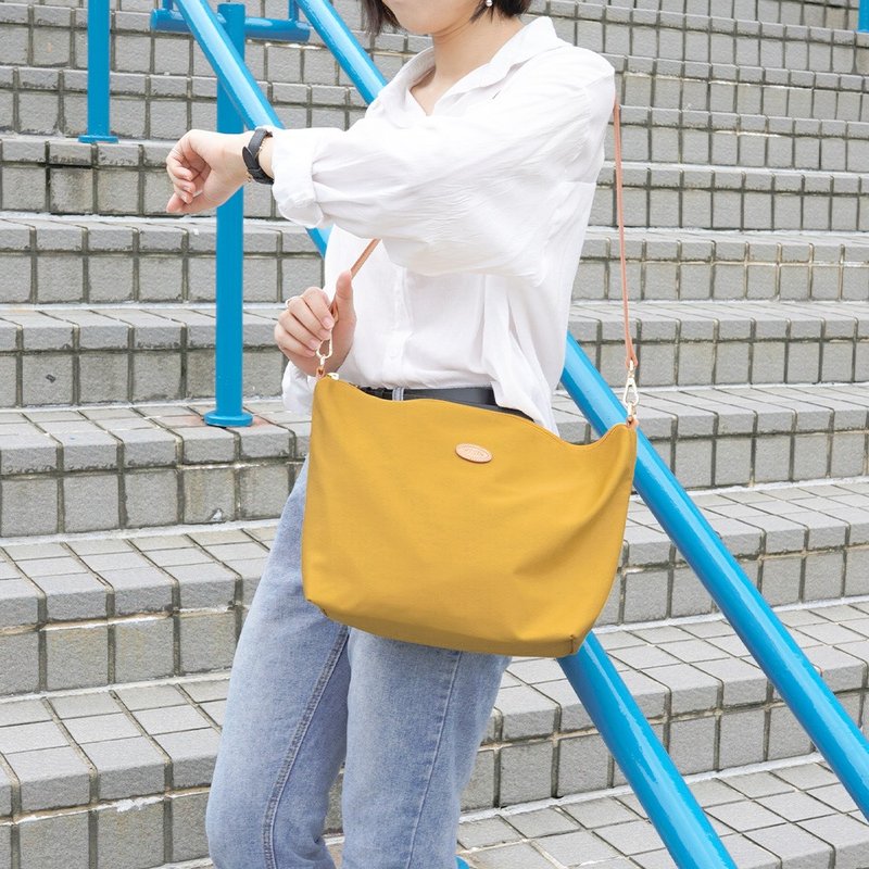 Light, simple, large-capacity dual-purpose dumpling bag 83167 (sunflower yellow) - Messenger Bags & Sling Bags - Nylon 