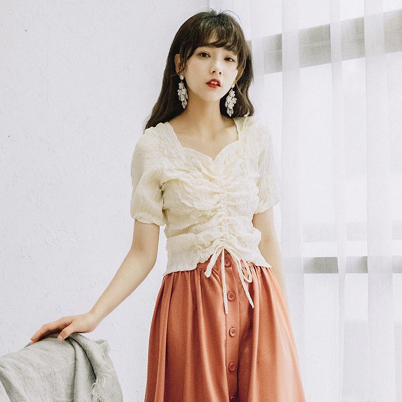 [thin section] Anne Chen 2019 summer wearing square collar front wrinkled chiffon shirt 8298 - Women's T-Shirts - Polyester White
