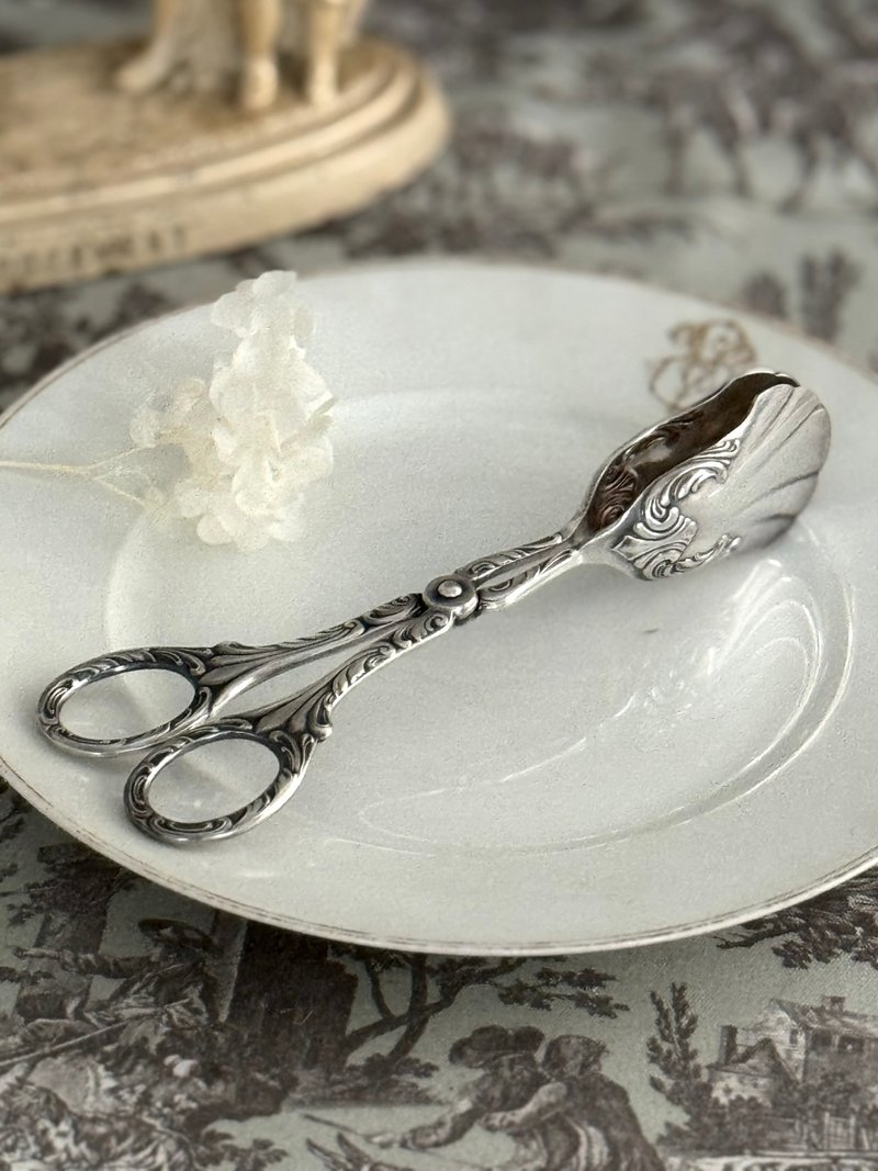 40819-Stunning antique silver-plated Baroque style cake tong - Other - Silver 