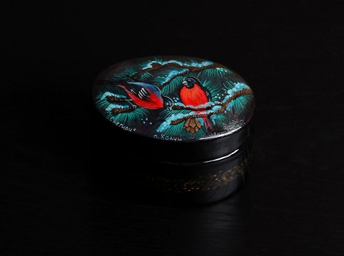 WhiteNight Tiny birds lacquer box hand-painted bullfinches small Christmas Gift Wrapping