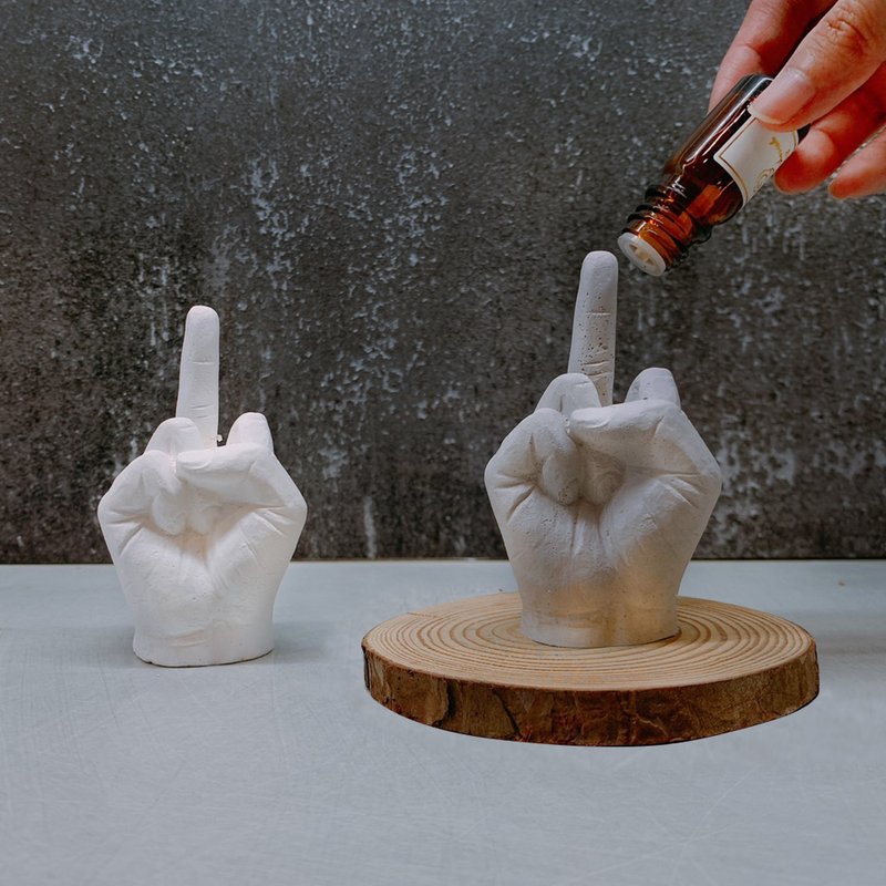 Negative energy middle finger diffuser Stone| Free 5mL essential oil | Valentine's Day gift - น้ำหอม - วัสดุอื่นๆ 