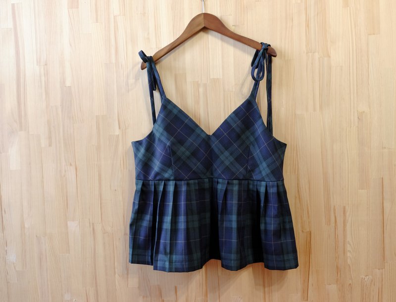 綁帶壓褶背心/ 綠藍格紋 - 背心/無袖上衣 - 棉．麻 多色