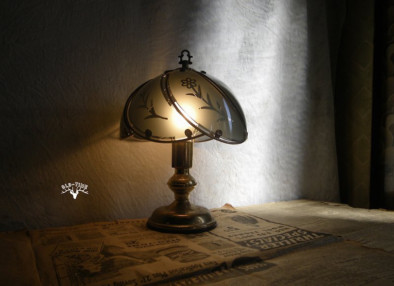 [Old Time OLD-TIME] Early Taiwanese Glass Table Lamp - Lighting - Other Materials Multicolor