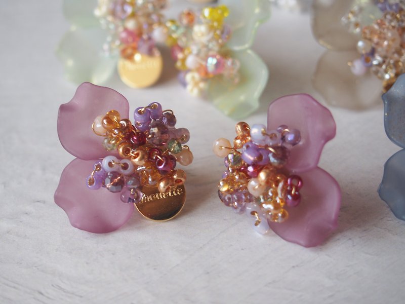 fleur de neige pierce /earring(berry) - Earrings & Clip-ons - Acrylic Purple