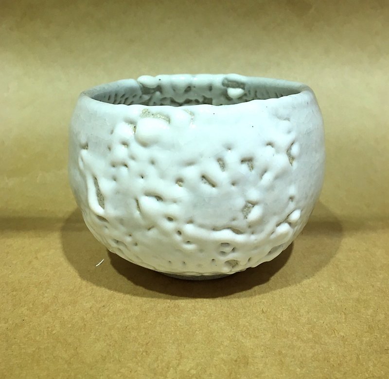 Yao Renyong hand-made tea cup (white glaze version) - ถ้วย - ดินเผา 