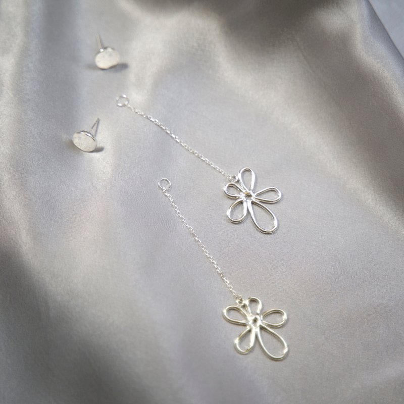 Flower series pendant flower earrings / two-wear - ต่างหู - เงินแท้ สีเงิน