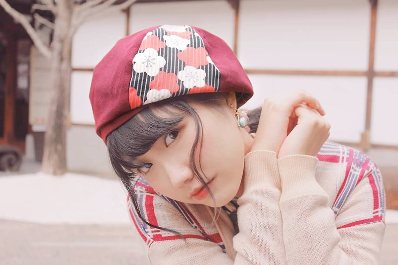 【Plum Blossom Red Mushroom】Hand-printed beret/beret/painter hat - หมวก - ผ้าฝ้าย/ผ้าลินิน สีแดง
