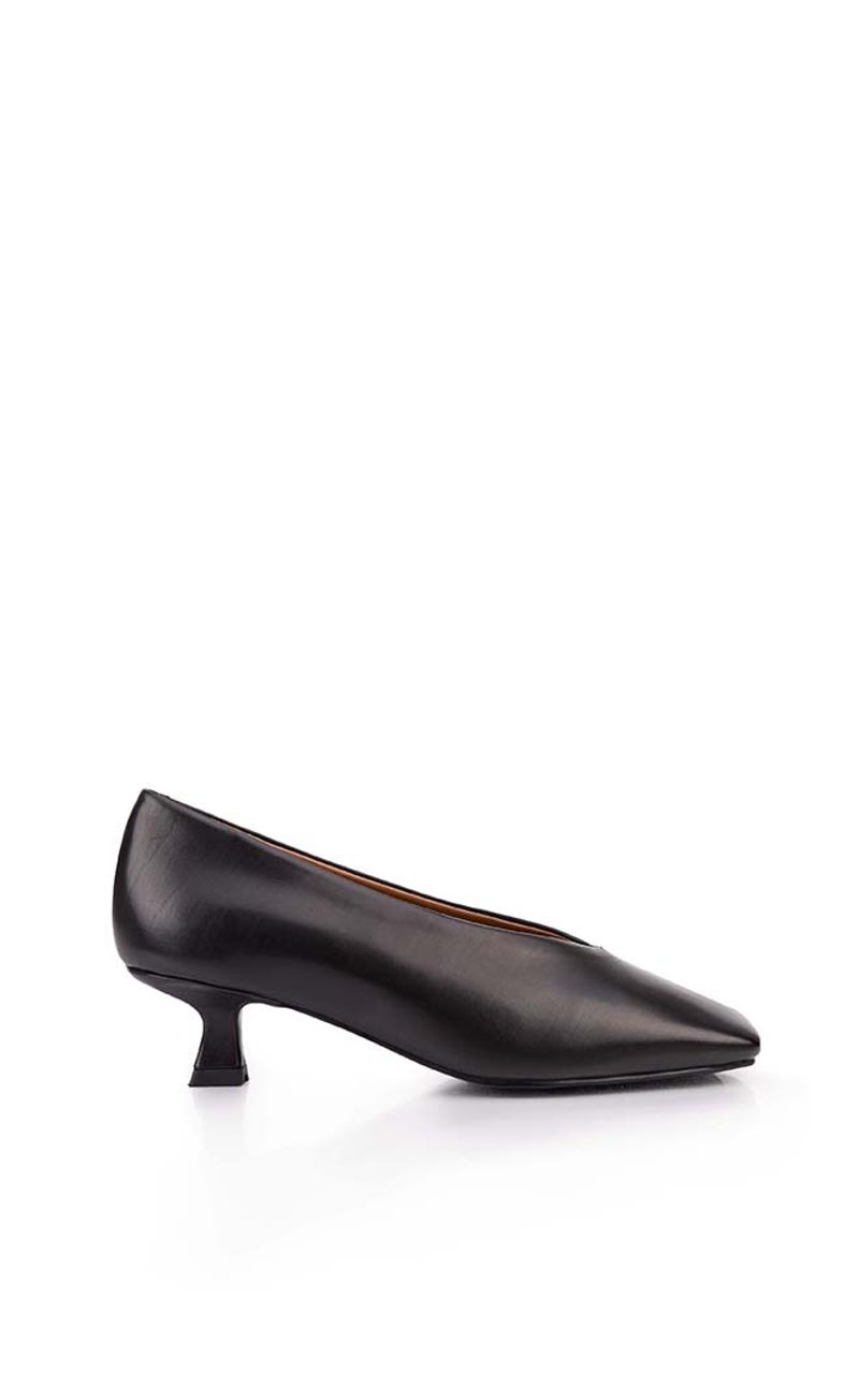 AISLE by abcense Peggy Flat shoes-black - High Heels - Genuine Leather Black