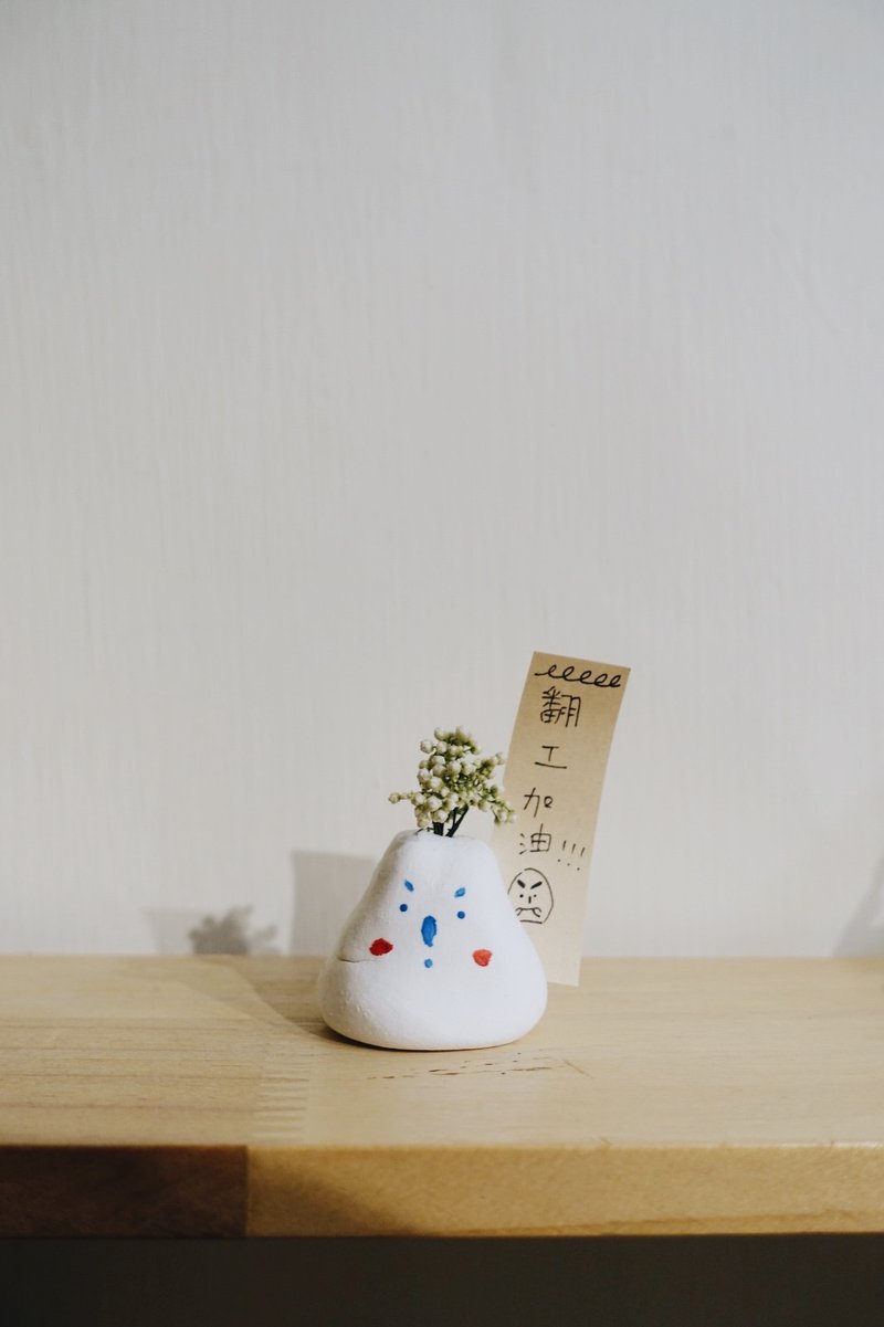 Little Mountain 山 乾花 手捏石塑黏土 - 公仔/玩偶 - 黏土 白色