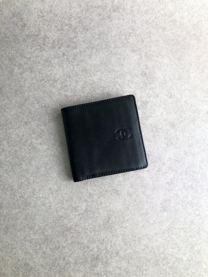 【 日本直送　名牌中古包 】CHANEL シャネル 財布 ブラック ココマーク レザー 2つ折り vintage ヴィンテージ オールド 6hacdc - 錢包/皮夾/長短夾 - 真皮 黑色