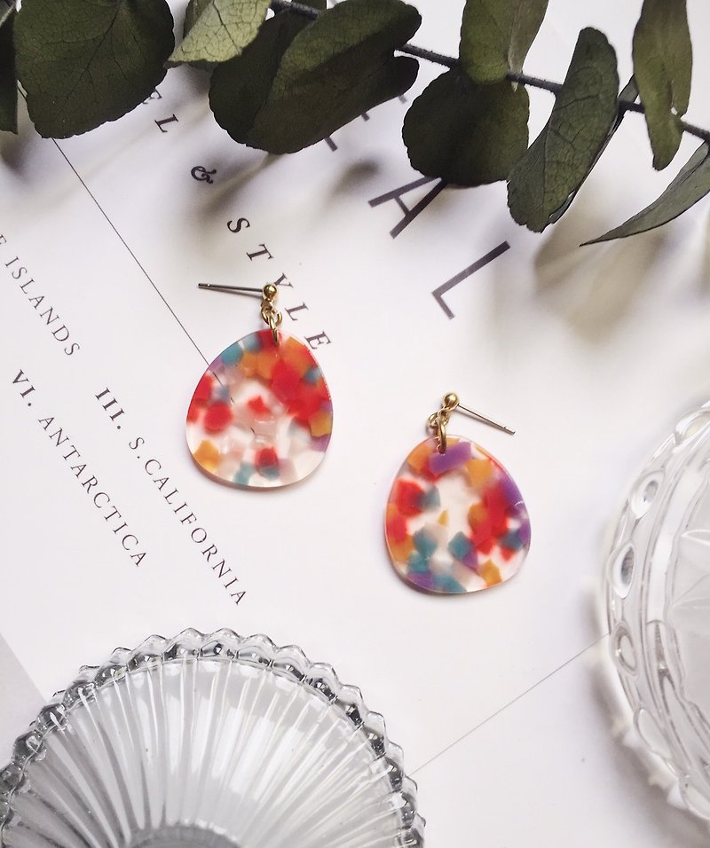 La Don - Small egg shape - Mixed color red ear / ear clip - Earrings & Clip-ons - Resin Red