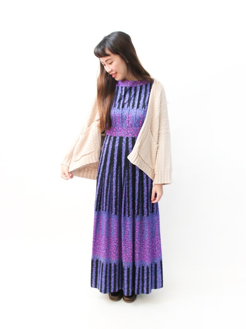 日本製復古歐風大人感紫色碎花五分袖古著洋裝 - 連身裙 - 聚酯纖維 紫色