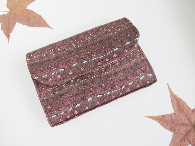 [Geometric Fish] Wallet (2 colors optional) / YKK zipper coin purse, ticket and card holder - Wallets - Cotton & Hemp Brown