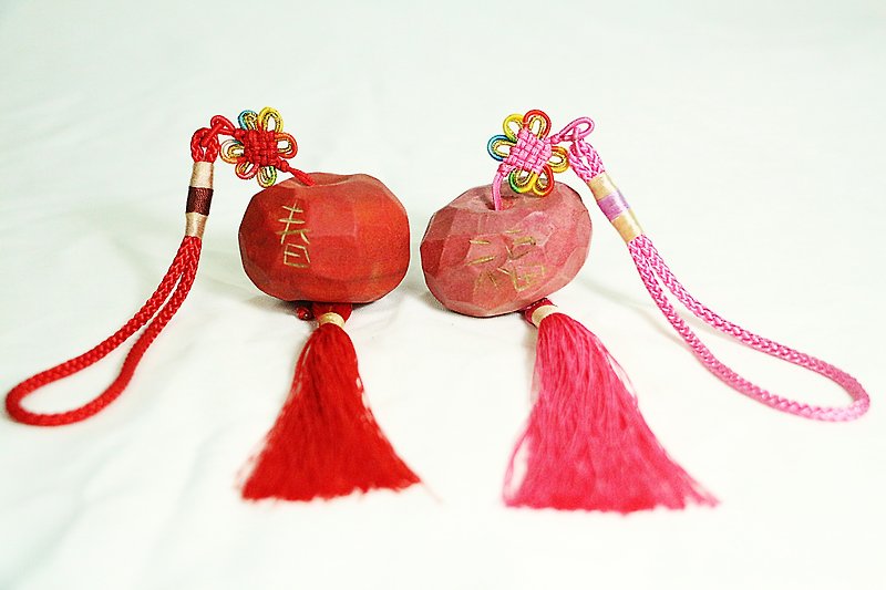[Customized*Free lettering*] Ping An rows of wooden ornaments--wood--handmade - Handmade - Charms - Wood Red