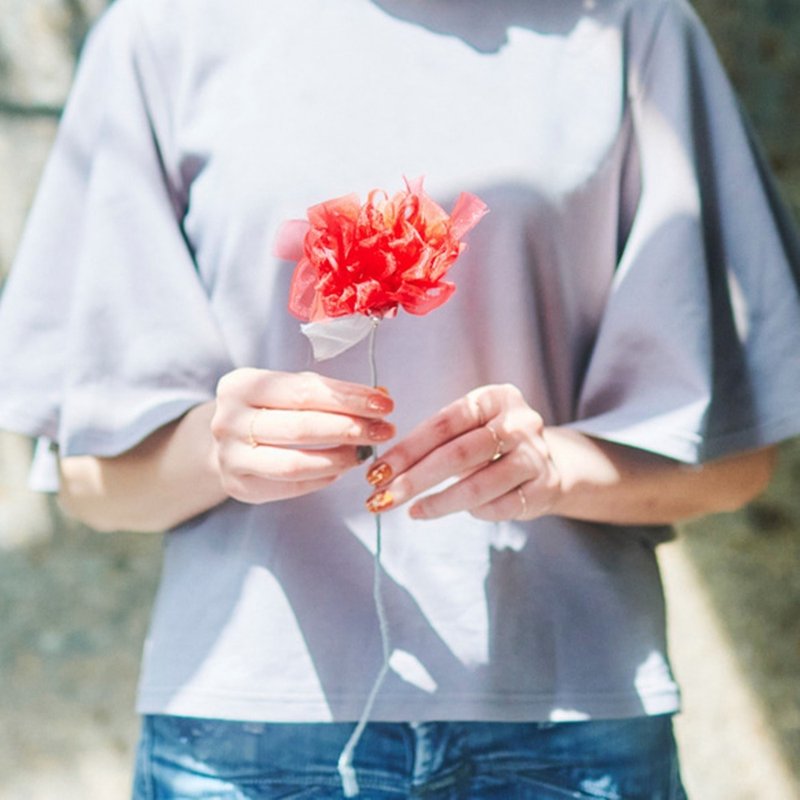 自由に曲げて空間にとける咲き編みの花 | 大きい赤い花 - 置物 - その他の化学繊維 レッド