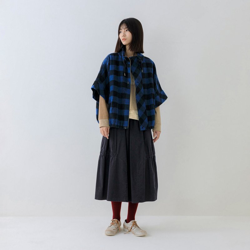 【設計師私心之選】暖調垂墜A字長裙 - 裙子/長裙 - 其他材質 藍色