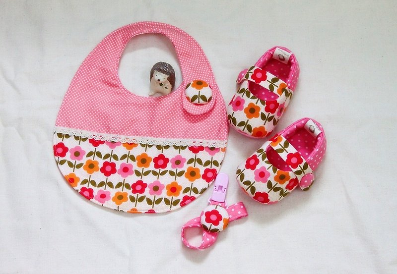 Hua Xie flower pocket + + pacifier clip births ceremony. Full moon ceremony - Baby Gift Sets - Cotton & Hemp 
