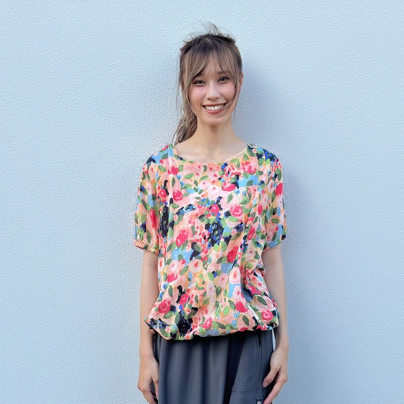 Hana Mokuba 繽紛水彩感花花收邊上衣 - 女上衣/長袖上衣 - 其他材質 