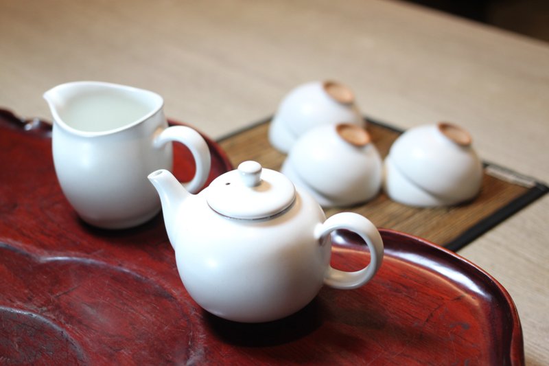 【母親節禮盒】祥億窯 負離子 圓滿茶具組 一茶壺一海六杯 - 茶壺/茶杯/茶具 - 陶 