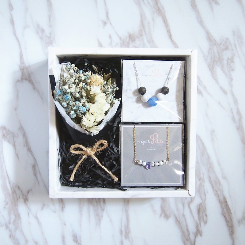 Christmas gift Goody Bag - [girly girl heart blessing bag flower gift set] 2 - dry bouquet + necklace / bracelet 2 - สร้อยติดคอ - โลหะ สีเทา