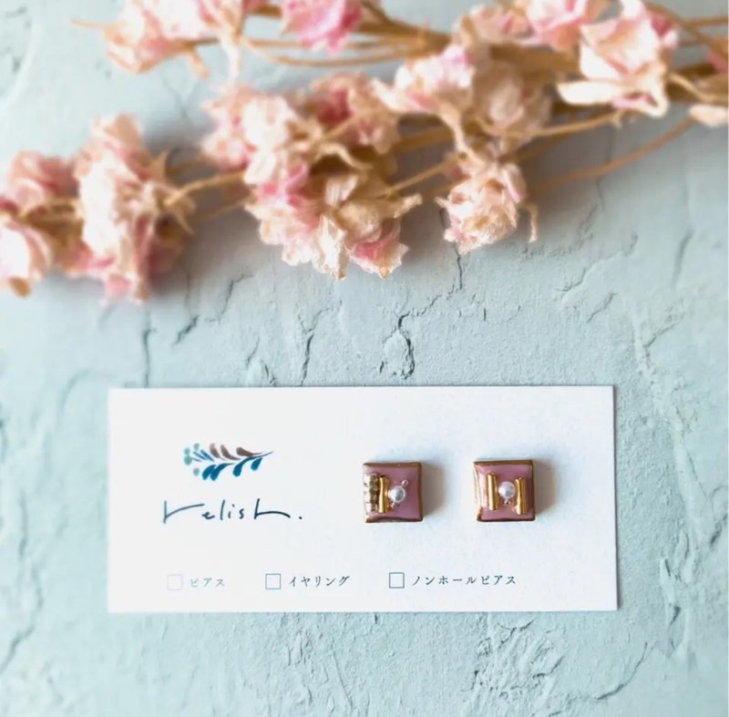 Pale Pink Mino Ware Tile Kintsugi Line Clip-On Non-pierced Earrings Square Small Small Simple Square Gorgeous Elegant - ต่างหู - ดินเผา สึชมพู