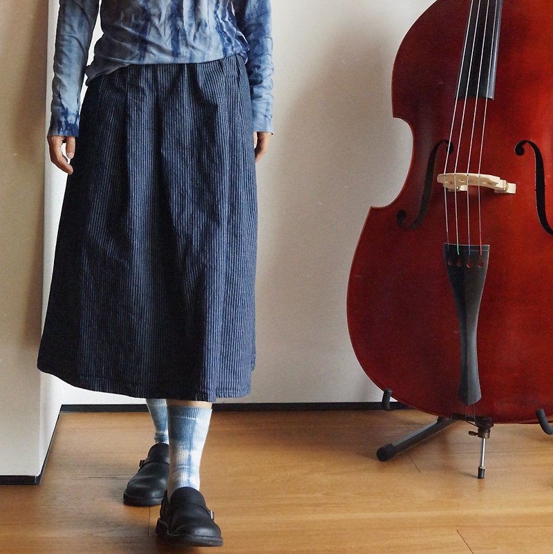 Navy blue and white striped cotton retro half-length denim skirt with elastic waist, loose casual pocket style skirt - กระโปรง - ผ้าฝ้าย/ผ้าลินิน สีน้ำเงิน