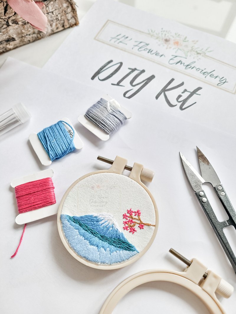 (DIY KIT) Mount Fuji Embroidery Key Chain Hand Embroidery Art as handmade gifts! - Knitting, Embroidery, Felted Wool & Sewing - Thread 
