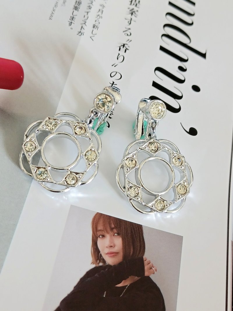 vintage jewelry SARAH COV Silver geometric rhine flower clip-on earrings - ต่างหู - โลหะ 