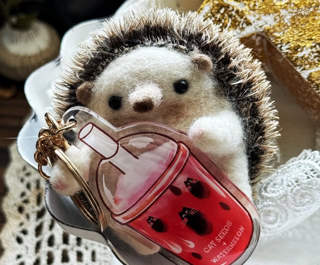 Taiwan hand-crankled drinks : boba cat keychain charms