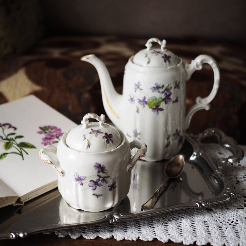 1900年代的法國利摩日Limoges 復古茶壺和糖罐套裝 - 茶壺/茶杯/茶具 - 陶 紫色
