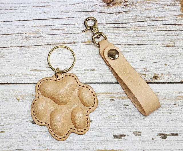 ハンドメイド本革 猫の肉球 犬の肉球 大型立体肉球 キーホルダー