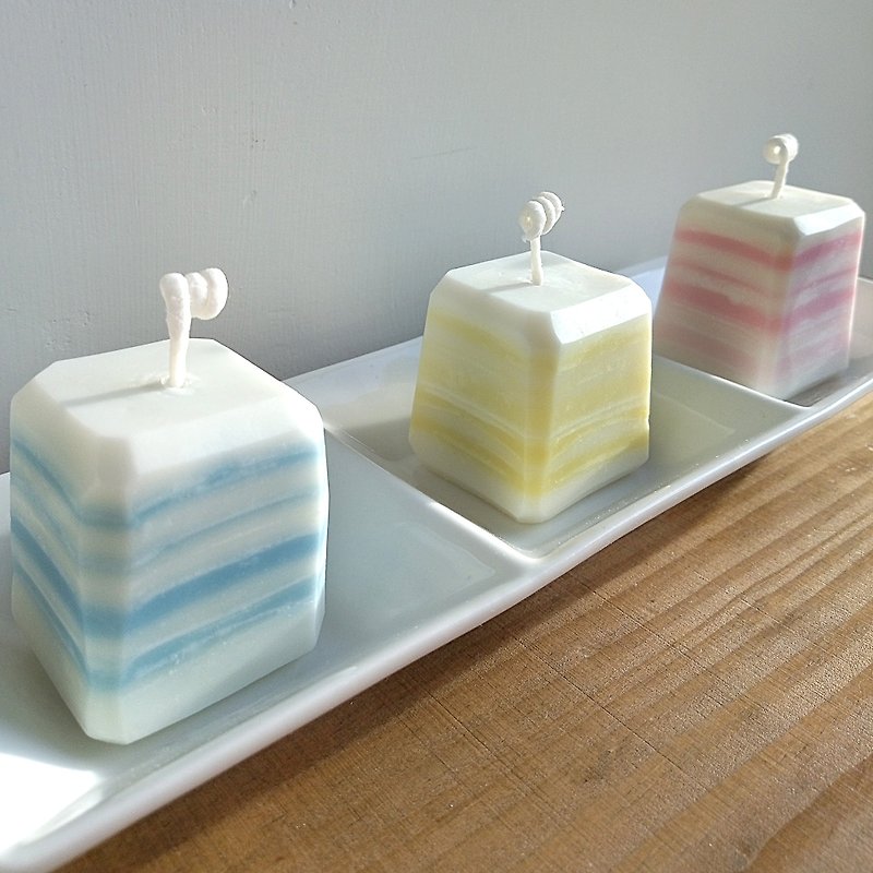 Sweet Candy | Natural Soywax Scented Candle | Orange Strawberry Mint | Gift - Candles & Candle Holders - Wax Multicolor