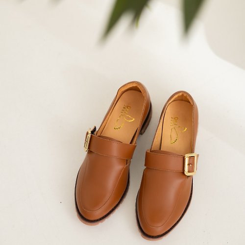 One Shoe | 新春穿搭 |Gaia蓋亞氣質中跟真皮樂福鞋 棕色