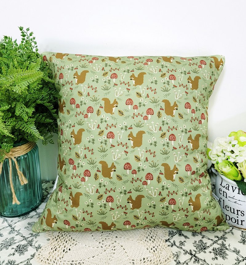 Nordic Style Green Cute Squirrel Ru Pattern Throw Pillow Cushion Cushion Pillowcase - Pillows & Cushions - Cotton & Hemp Green