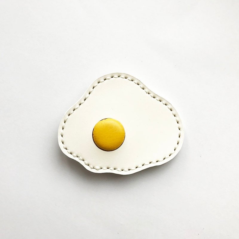 Fried egg brooch - Brooches - Genuine Leather Transparent