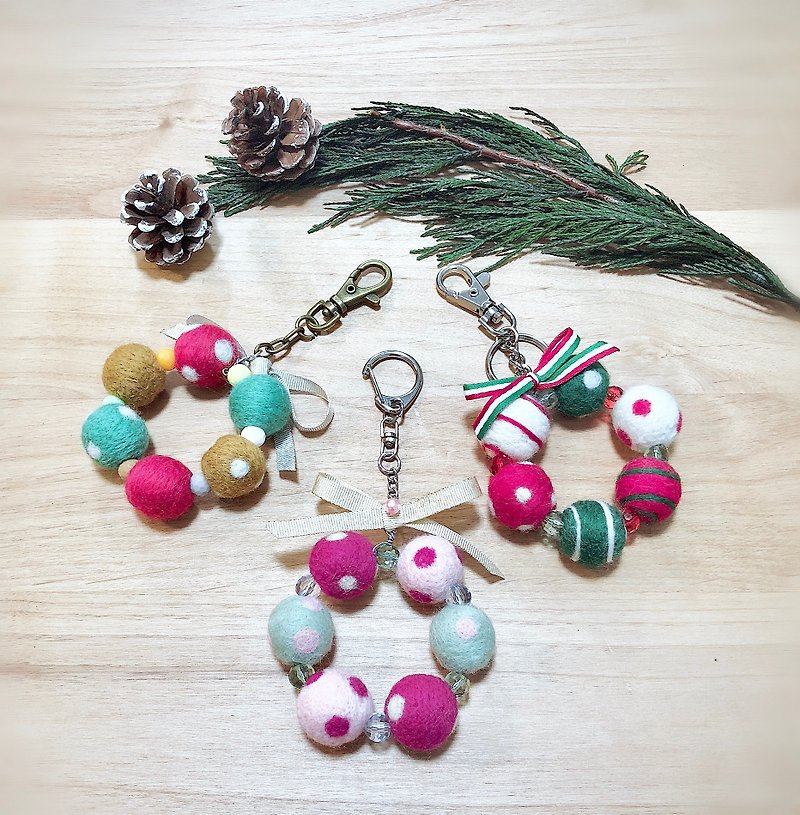 Key Charm - Wool Felt Ball - Large Size - Keychains - Wool Pink